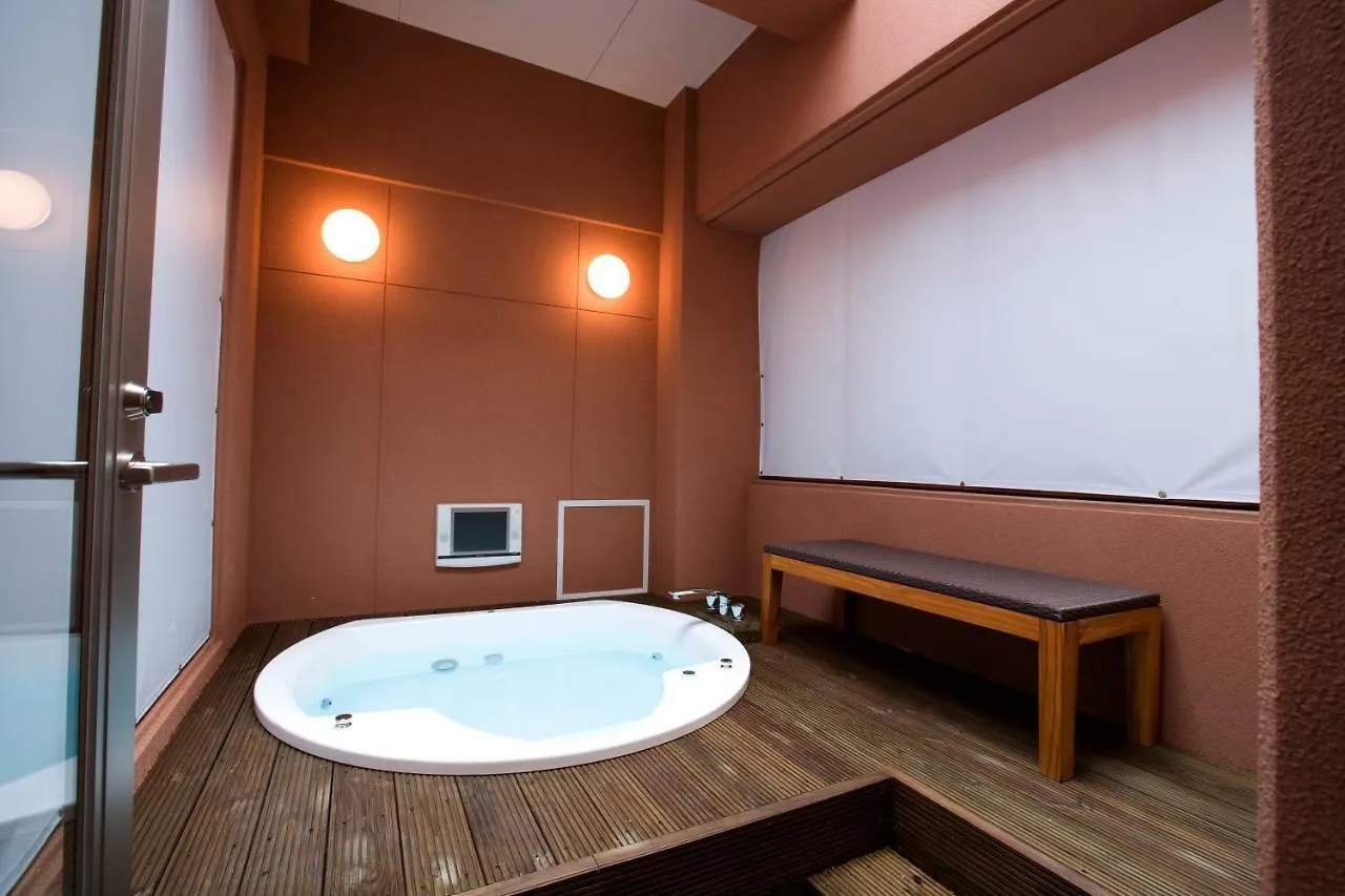 Love hotel Hotel Bintang Pari Resort (Adults Only) Kobe